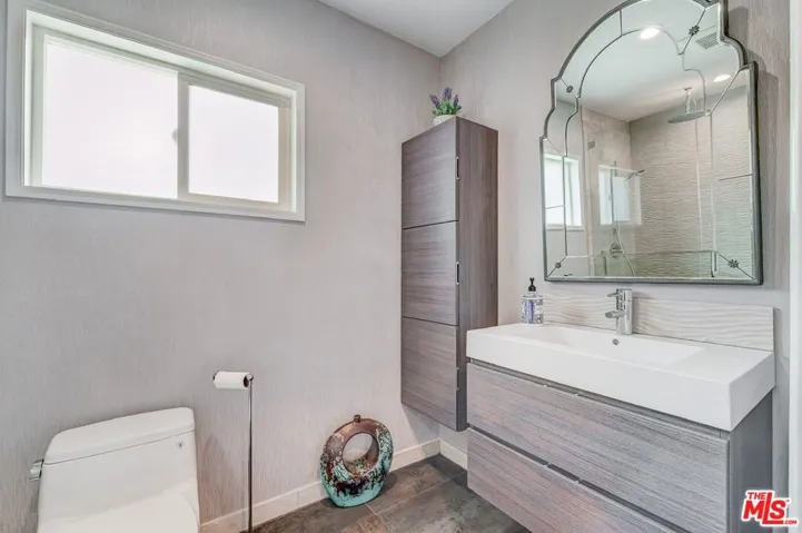 10824 Westminster Avenue, Los Angeles, California 90034