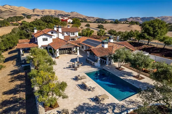 1225 Watercress Way, Arroyo Grande, California 93420