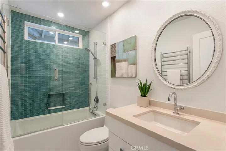 6823 Xana Way, Carlsbad, California 92009