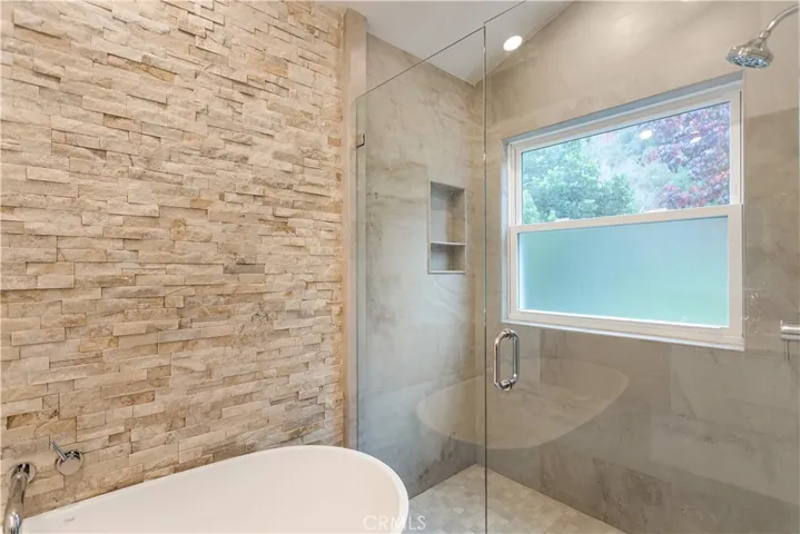 6823 Xana Way, Carlsbad, California 92009