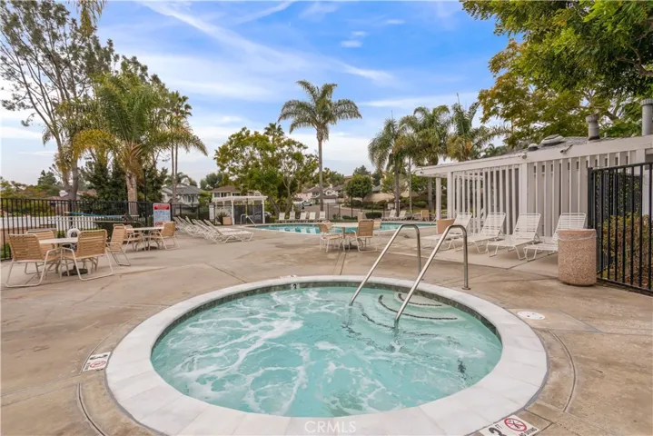 6823 Xana Way, Carlsbad, California 92009