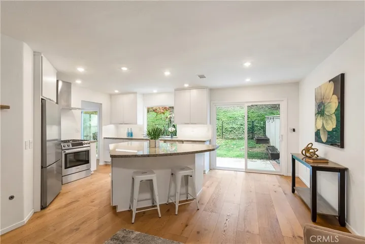 6823 Xana Way, Carlsbad, California 92009
