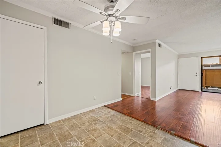 18758 Mandan Street 1611, Canyon Country, California 91351
