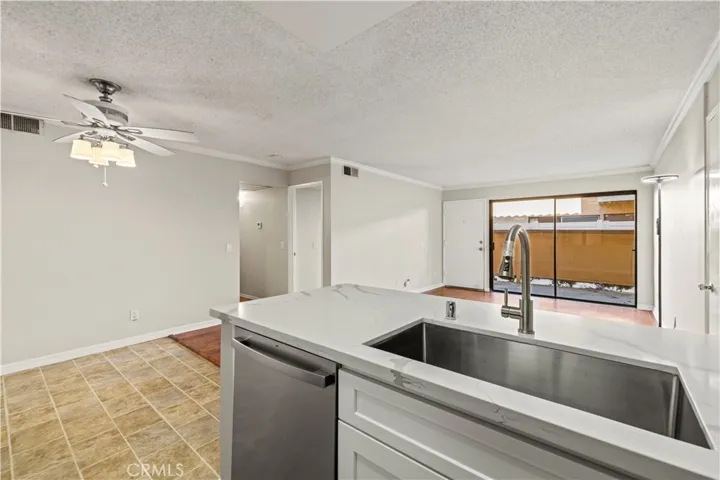 18758 Mandan Street 1611, Canyon Country, California 91351