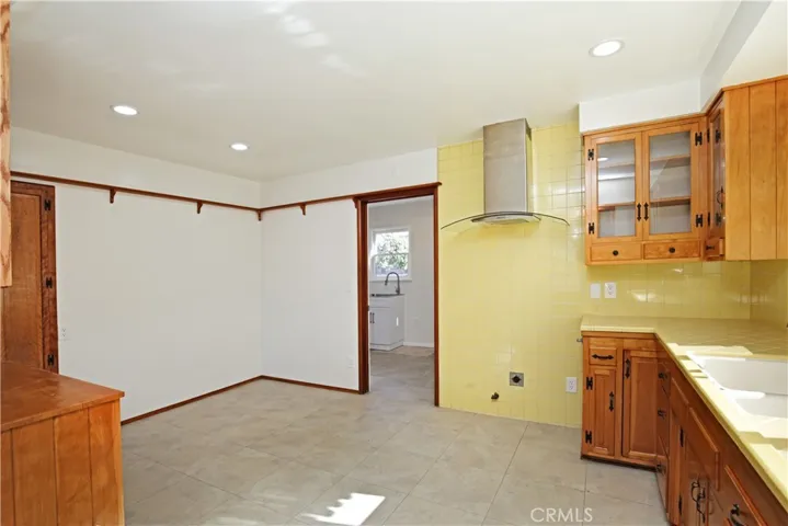 8230 Manzanar Avenue, Pico Rivera, California 90660