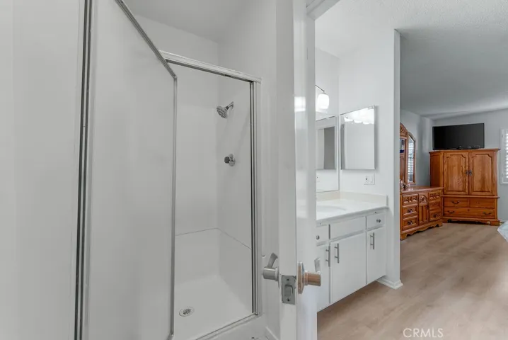 15000 Halldale Avenue 201, Gardena, California 90247