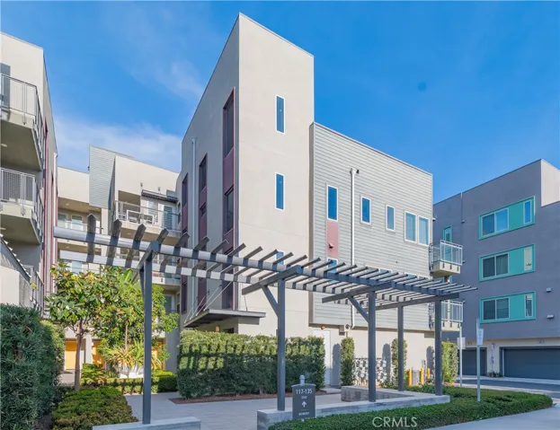 117 Bowery, Irvine, California 92612