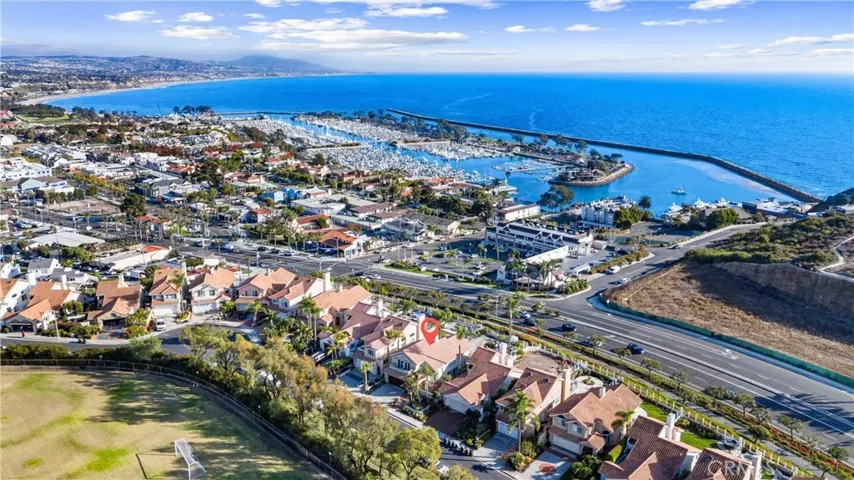 Location location location and OHHHH those views!!!