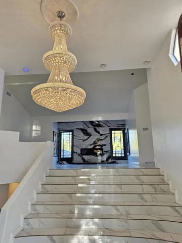 2715 Via Chinarros, Alpine, California 91901