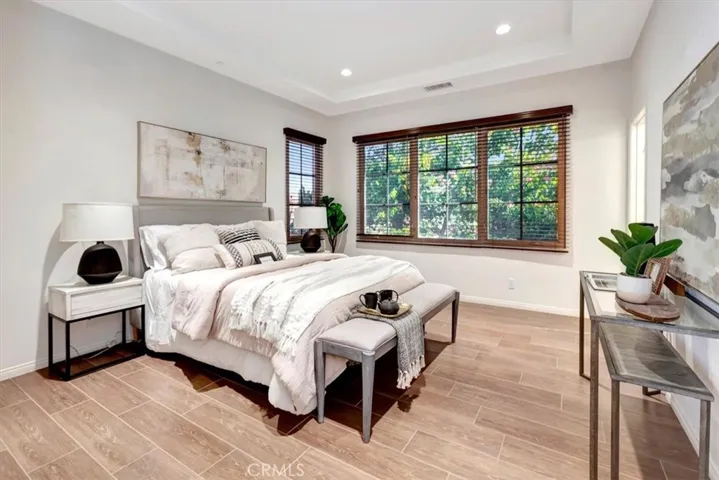 86 Lupari, Irvine, California 92618