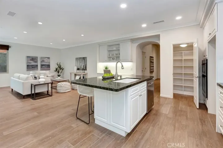 86 Lupari, Irvine, California 92618
