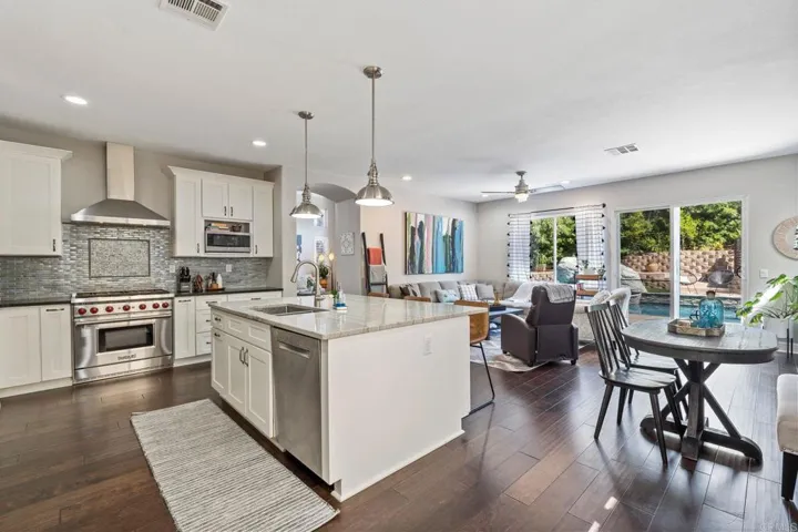 3880 Stoneridge Road, Carlsbad, California 92010
