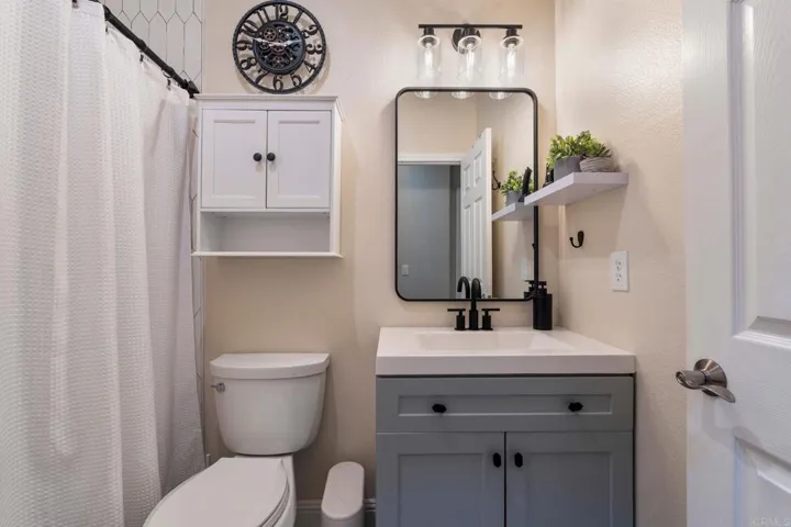 3880 Stoneridge Road, Carlsbad, California 92010