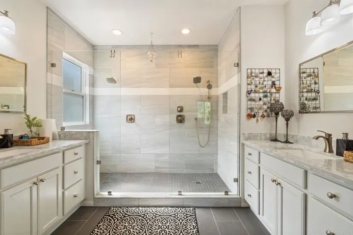 3880 Stoneridge Road, Carlsbad, California 92010