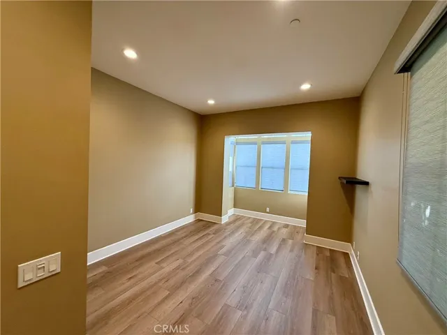 201 Parkwood, Irvine, California 92620