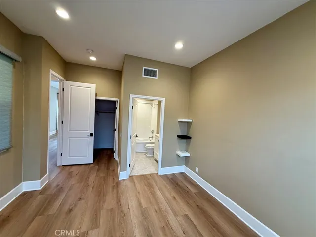 201 Parkwood, Irvine, California 92620