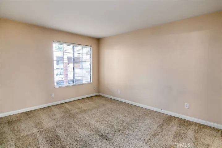 5500 Owensmouth Avenue 216, Woodland Hills, California 91367