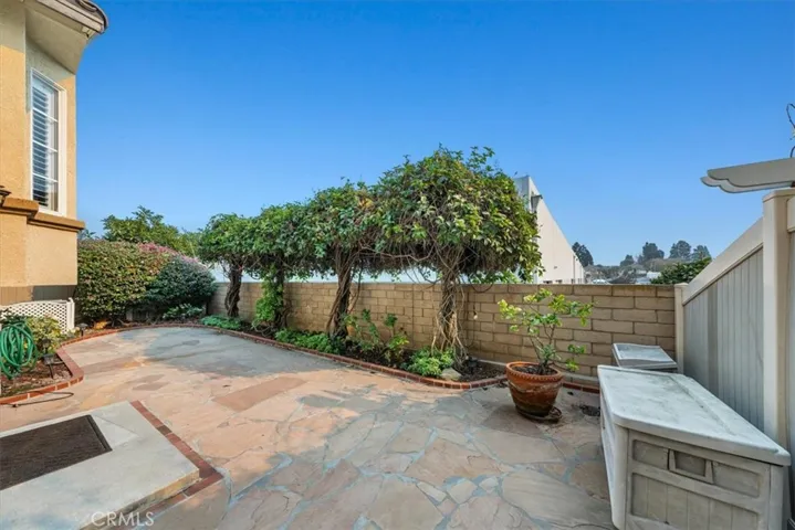 2889 Plaza Del Amo 213, Torrance, California 90503
