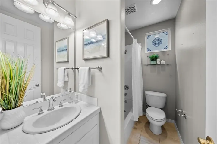 Hallway bathroom on middle level