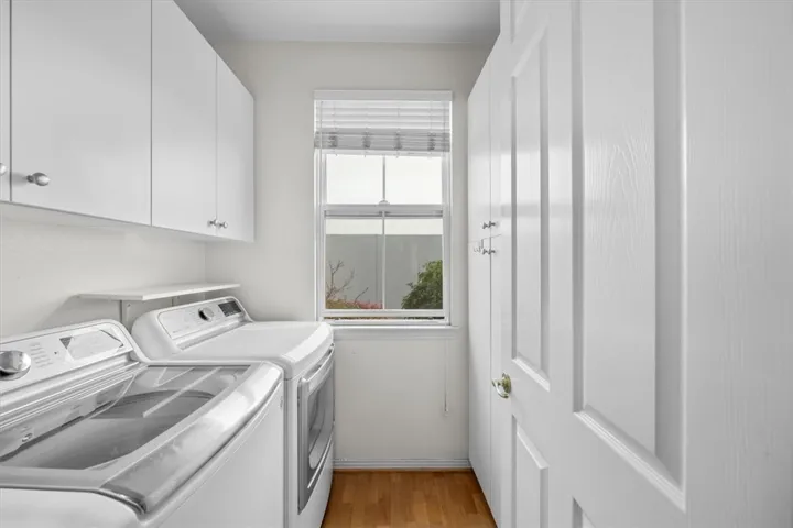 Laundry room off kitchen