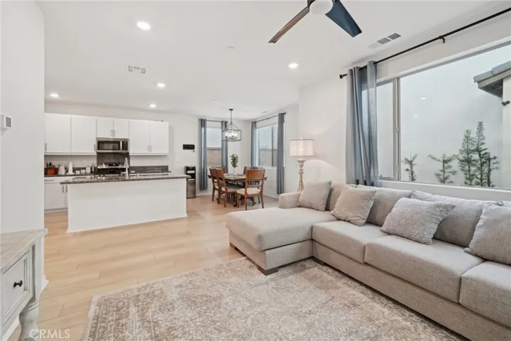 5255 Aster Way #3, Fontana, California 92336