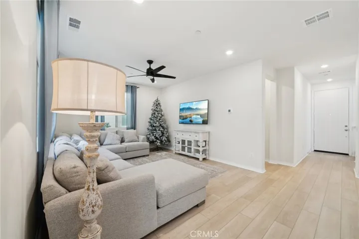 5255 Aster Way #3, Fontana, California 92336