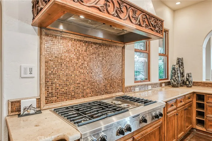 1387 E Carlyle Way, Fresno, California 93730