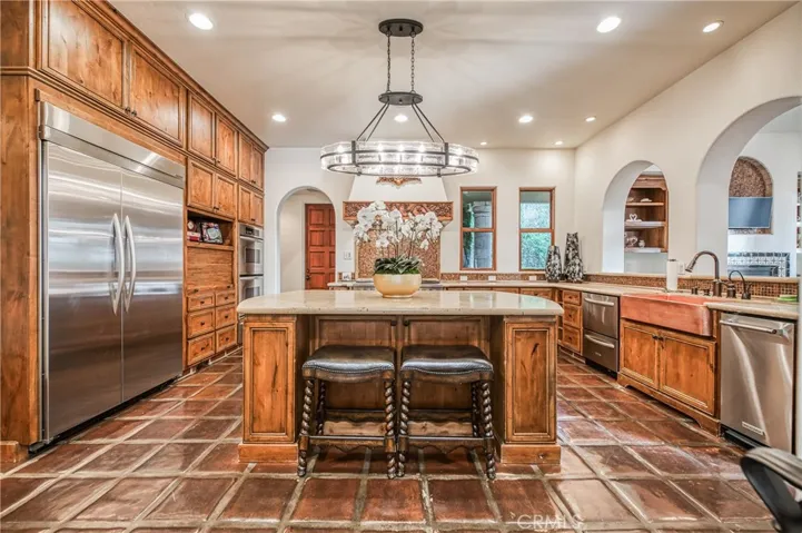 1387 E Carlyle Way, Fresno, California 93730