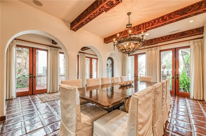 1387 E Carlyle Way, Fresno, California 93730