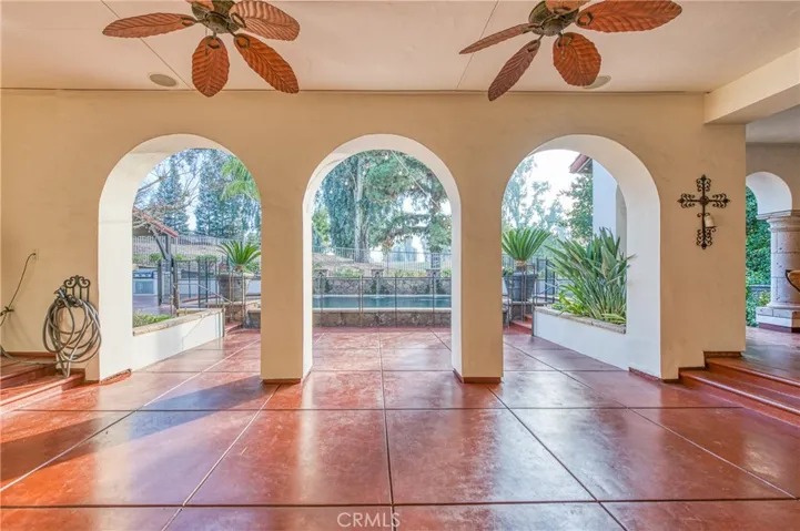 1387 E Carlyle Way, Fresno, California 93730