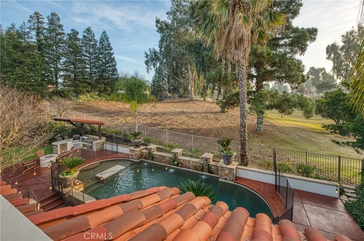 1387 E Carlyle Way, Fresno, California 93730