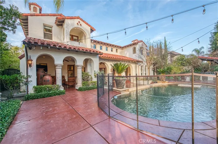 1387 E Carlyle Way, Fresno, California 93730