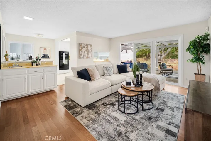 11746 Avenida Del Sol, Porter Ranch, California 91326