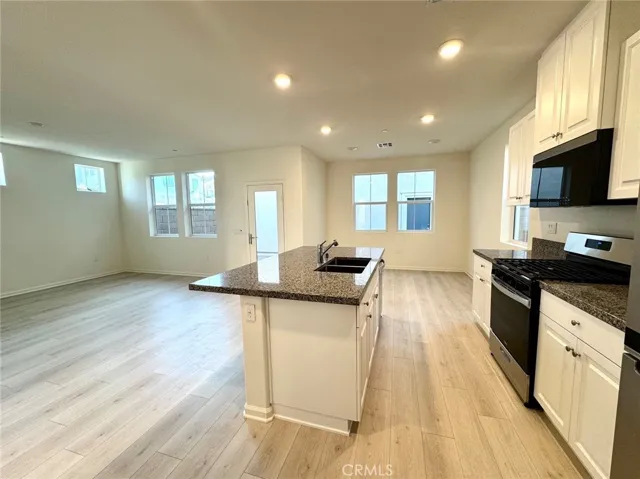 4069 Summer Way, Corona, California 92883