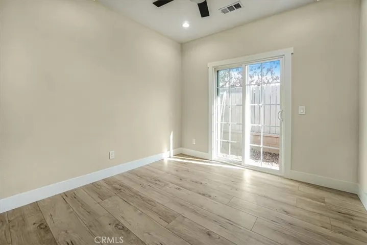 REAR HOME MIDDLE 
 BDR