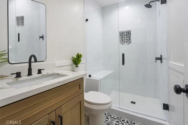  2ND MASTER BATH