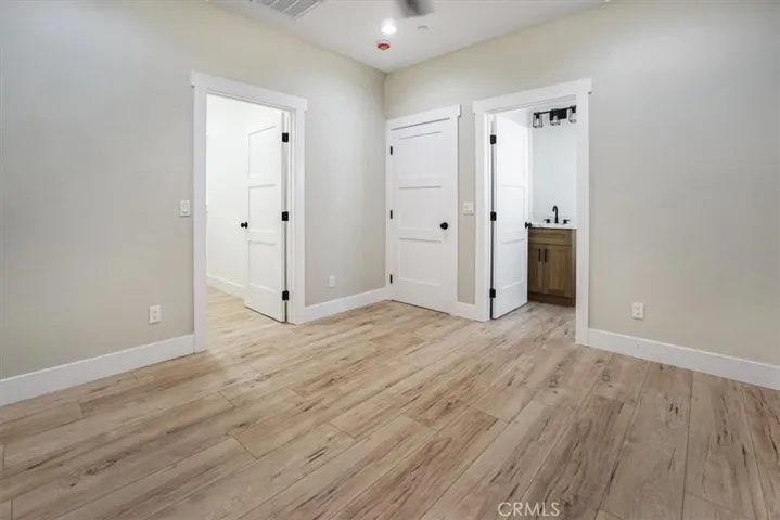 1ST MASTER BDR WITH 
 WALK-IN CLOSET