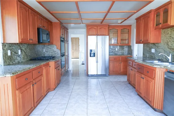 7390 E Kite Drive, Anaheim Hills, California 92808