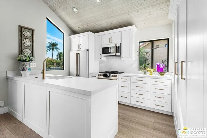 12 San Felipe Drive, Palm Desert, California 92260