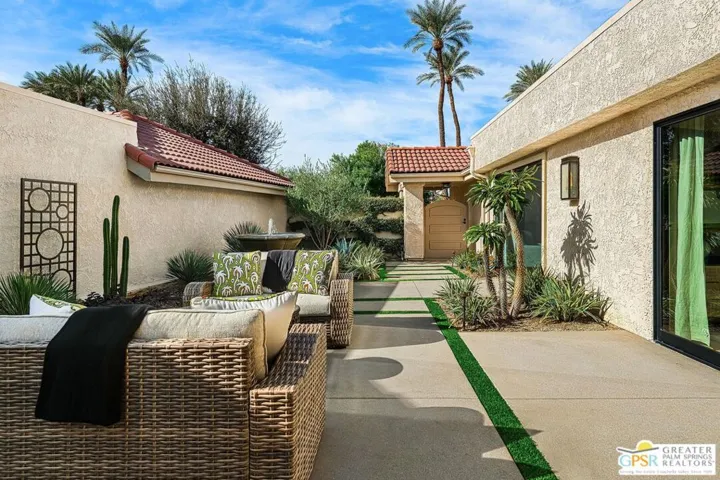 12 San Felipe Drive, Palm Desert, California 92260