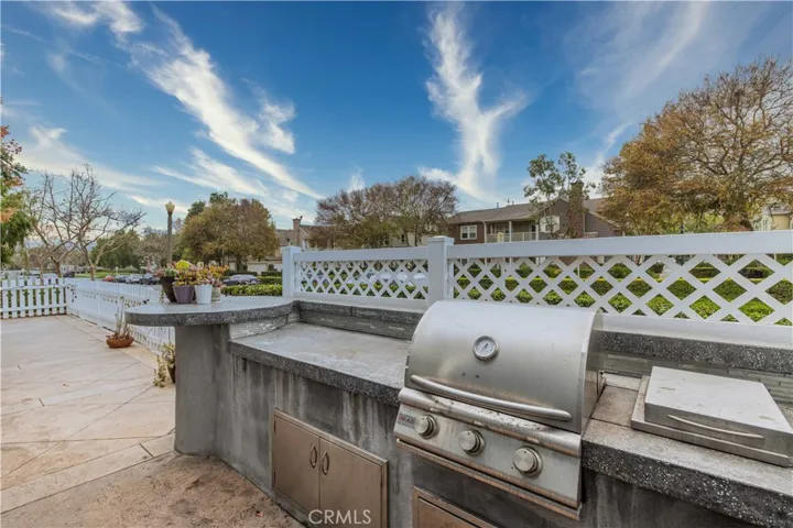 2 Lindenwood Farm, Ladera Ranch, California 92694