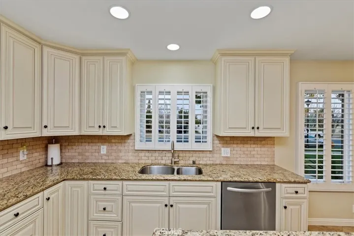 4472 Beechwood Place, Riverside, California 92506
