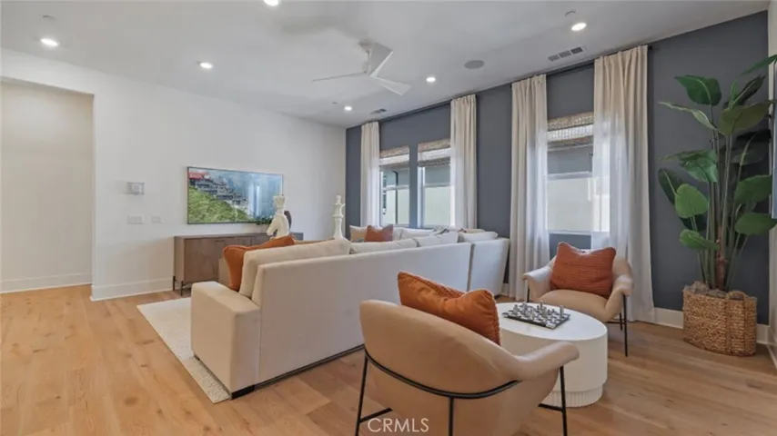 Photos shown are of model only- not actual homesite.