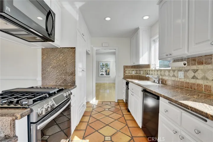 1217 Ynez Avenue, Redondo Beach, California 90277