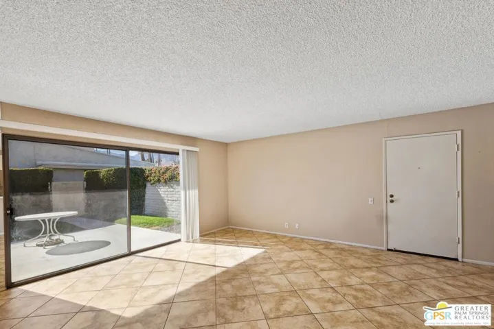 1111 E Ramon Road 43, Palm Springs, California 92264