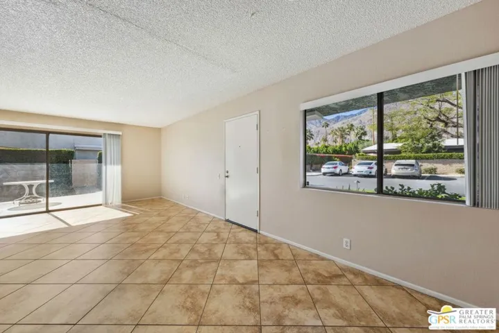 1111 E Ramon Road 43, Palm Springs, California 92264