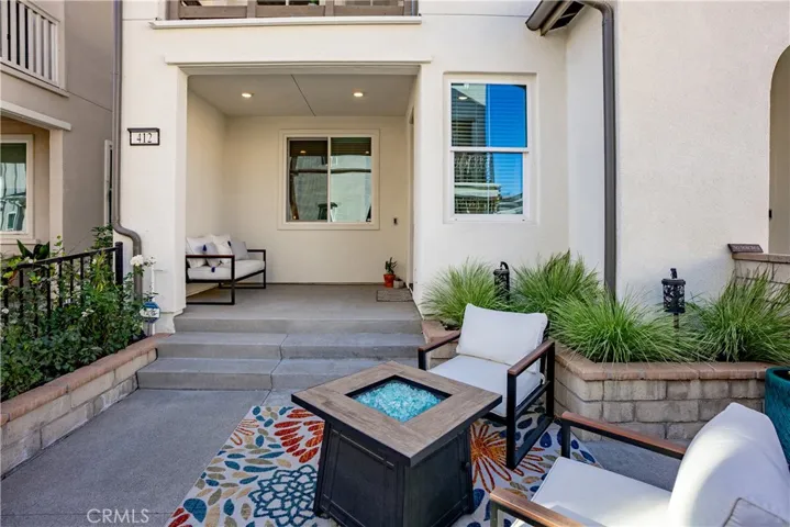 412 Corral Court, Rancho Mission Viejo, California 92694
