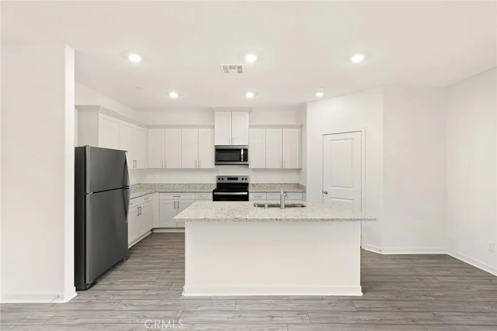 42481 Isla Court, Indio, California 92201 home-pic-15