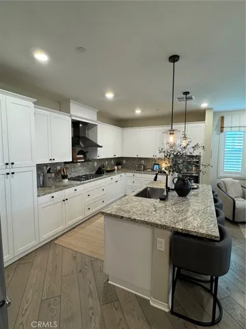 Open Kitchen