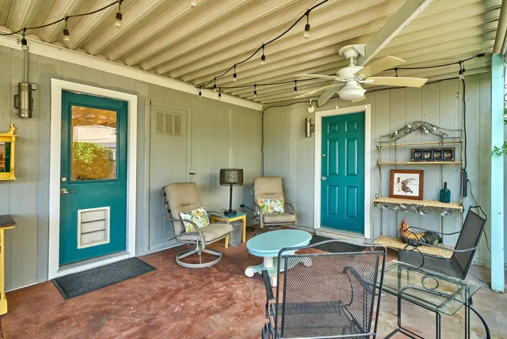73833 Elizabeth Dr Thousand-large-028-02